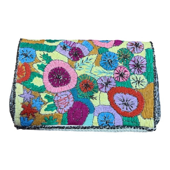 Zara Women Embroidered Floral Beaded Clutch Bag Multicolor Foldover Purse - Picture 2 of 7
